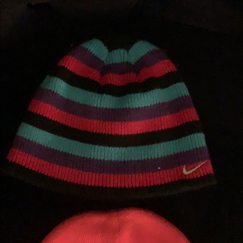 Hat - Picture 2 of 4